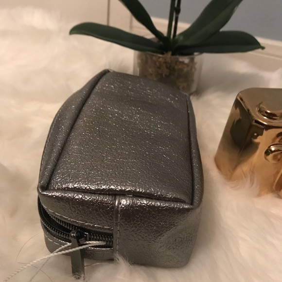 🌺NEW🌺H by Halston  Mini loaf beauty bag👛💄 - Picture 4 of 7